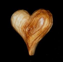 Houten hartje Houten hart, sier hart